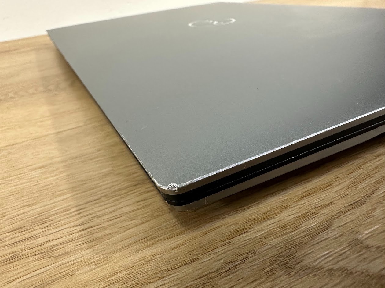 Dell Precision 5560 Core i7 11800H 32GB DDR4, Nvidia Quadro T1200 512GB SSD 2021