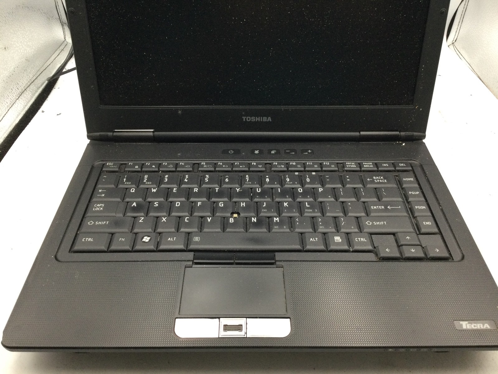 Toshiba Tecra M11-S3412 Intel Core i3-370M 14″ Laptop-DOES NOT POWER-BB