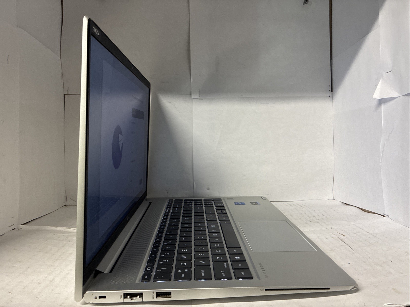 HP EliteBook 650 G9 15.6″ i5-12th Gen 16GB RAM 256GB SSD Win 11 Charger – used