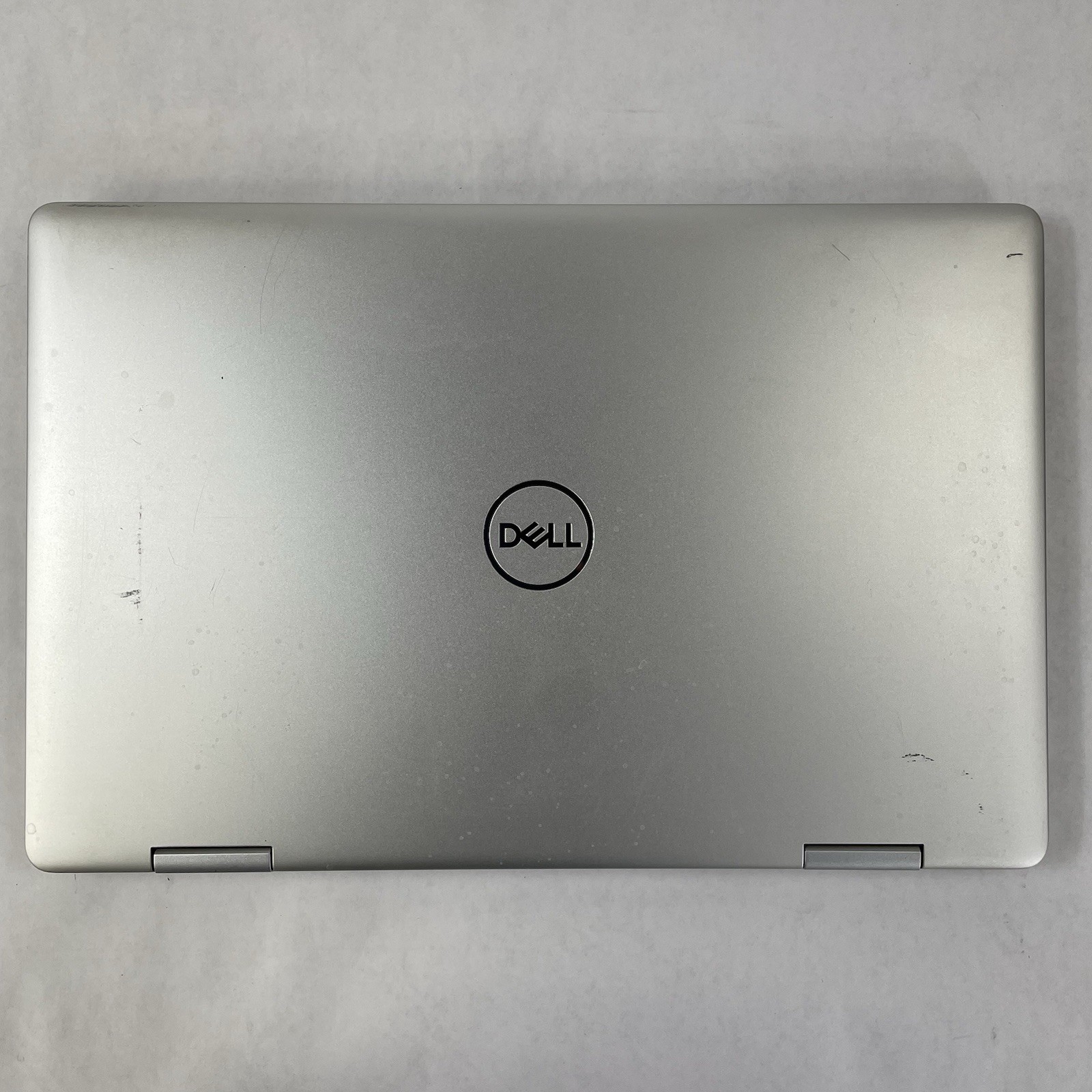 Dell Inspiron 7786 17.3″ i7-8565U 1.80 GHz 8 GB RAM No SSD/OS/AC NVDIA MX250