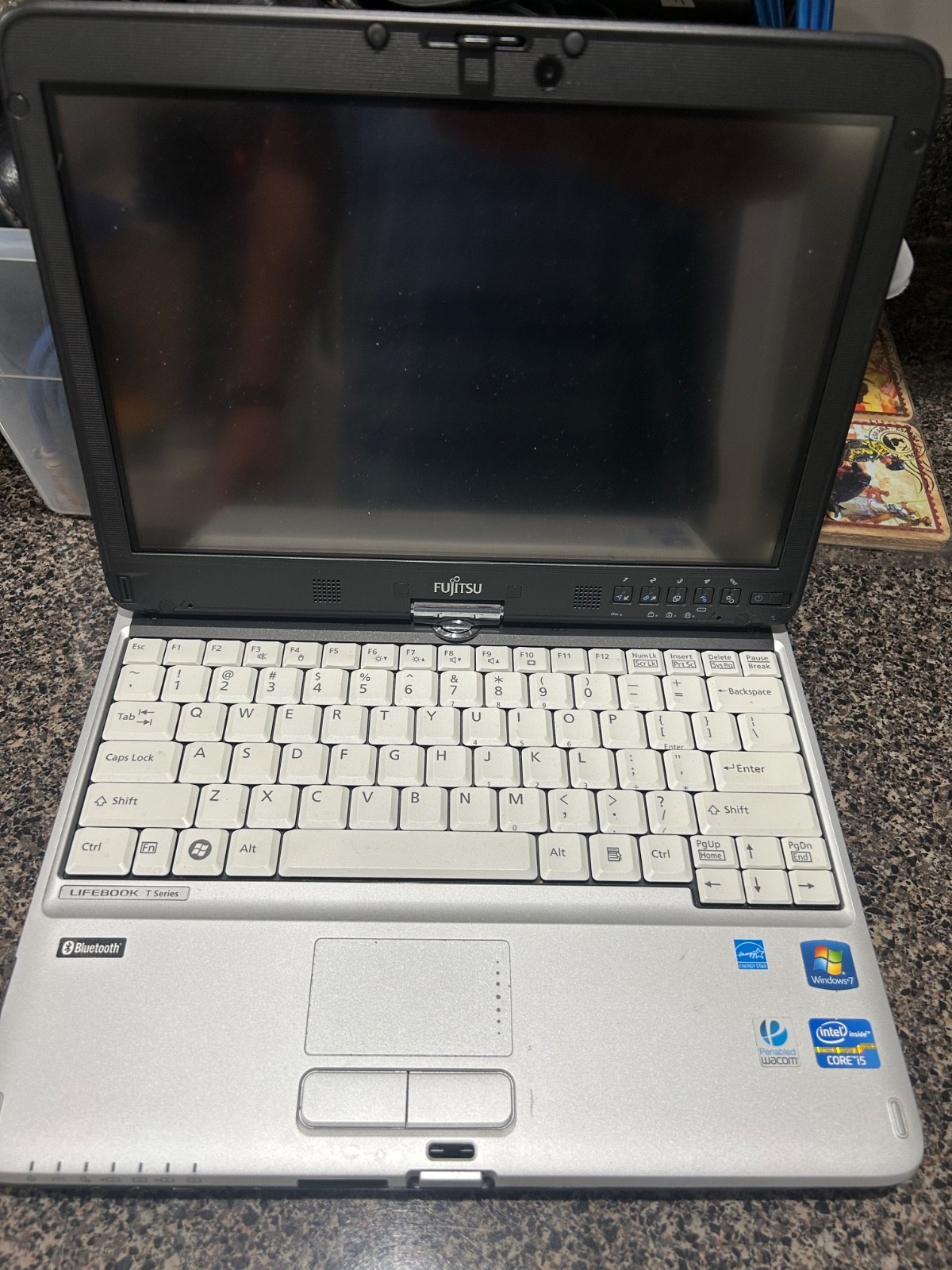 Fujitsu Lifebook T731 i5 2.3GHz 4GB 320GB 12.1” DVDRW Touchscreen Tablet Laptop