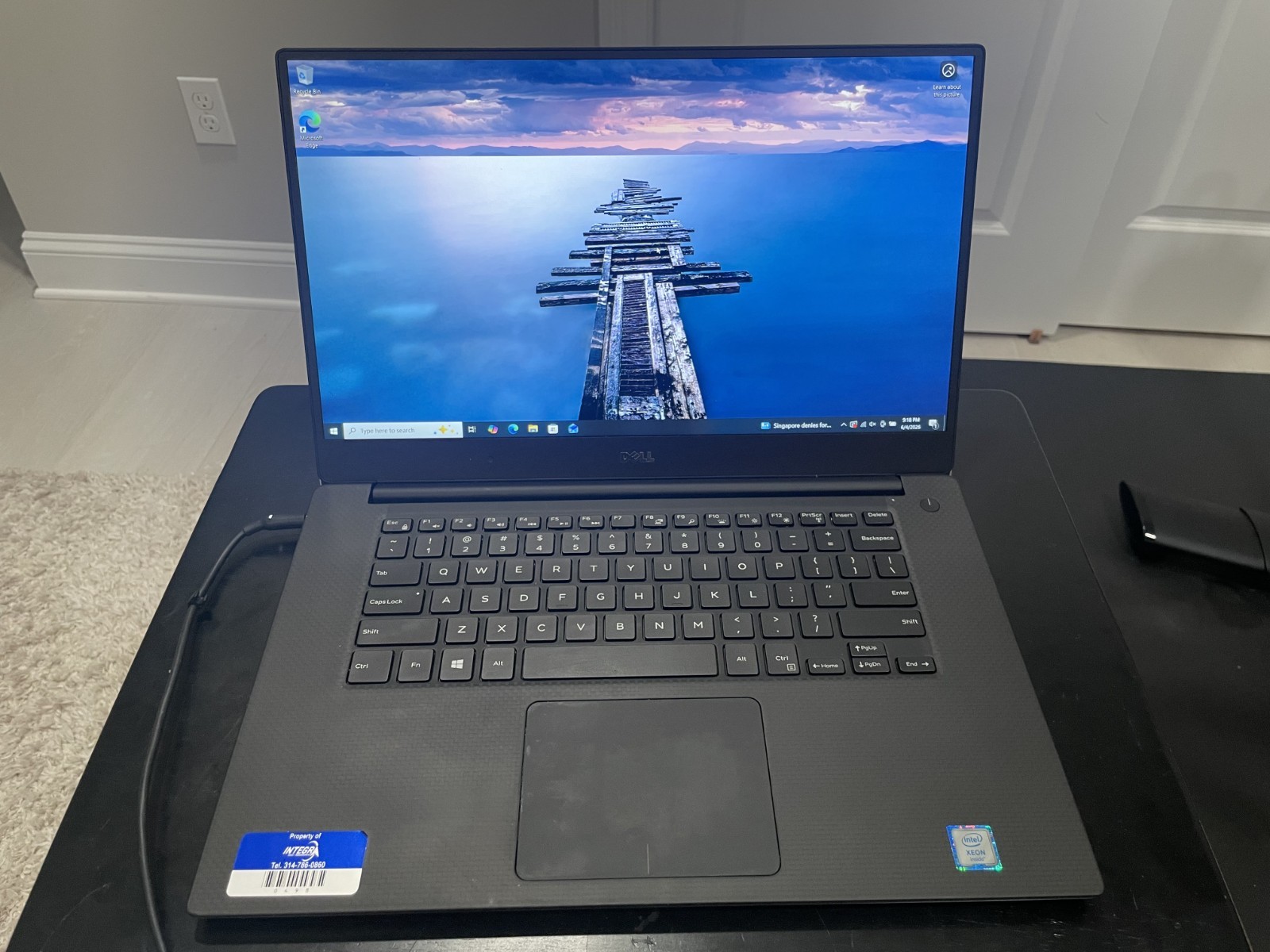 MASSIVE TECH BUNDLE – 4 Laptops, 6 Desktop Monitors, 2 Lenovo Docks