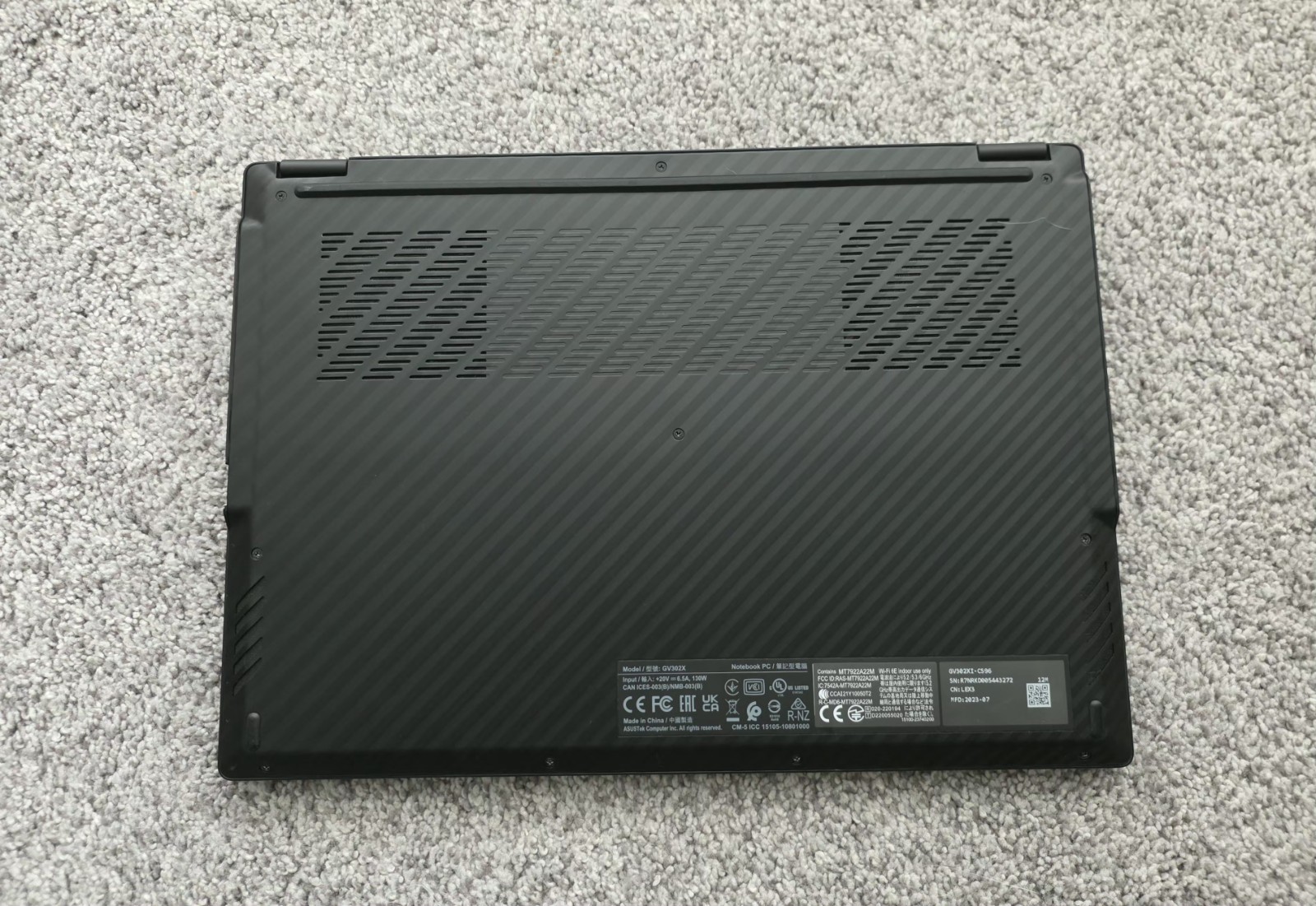 Asus ROG Flow X13 GV302 Ryzen 9 7940HS 32GB 2tb RTX 4070 with xgmobile RTX 4090