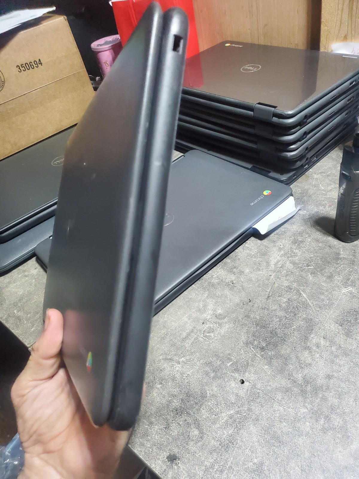 Dell Chromebook 3100, ChromeOS mfg yr 2021