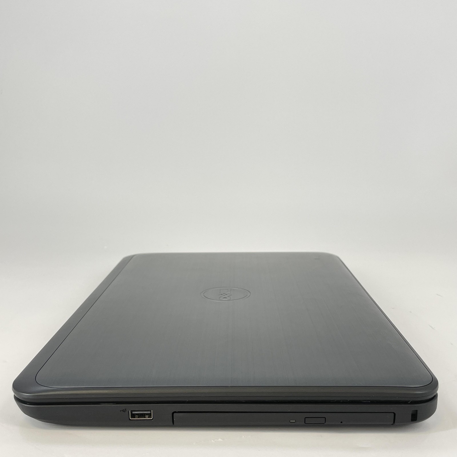 Dell Latitude 3540 15.6 2014 Gray HD TOUCH i5-4210U 1.70GHz 4GB 500GB HDD Fair