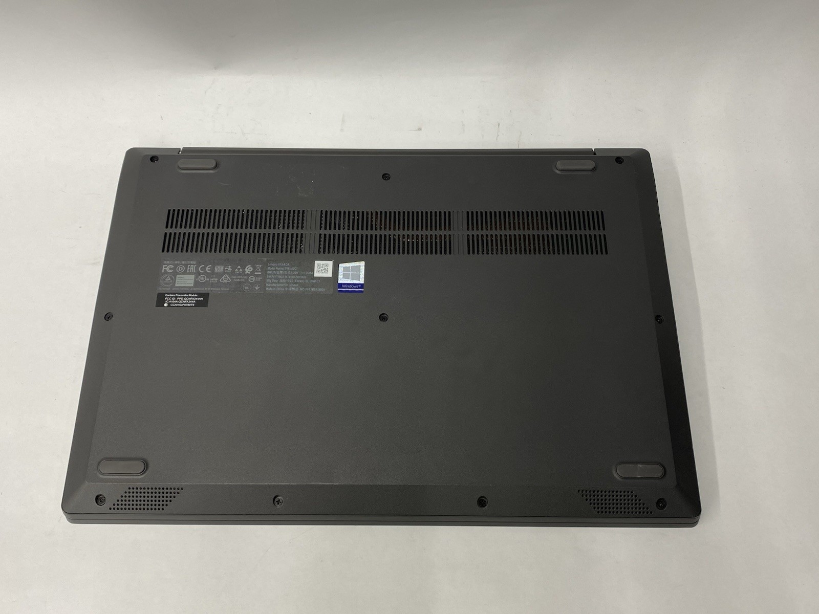 Lenovo V15-ADA – Grade C – FHD – Gold 3150U – 4GB – 128SSD – W10P