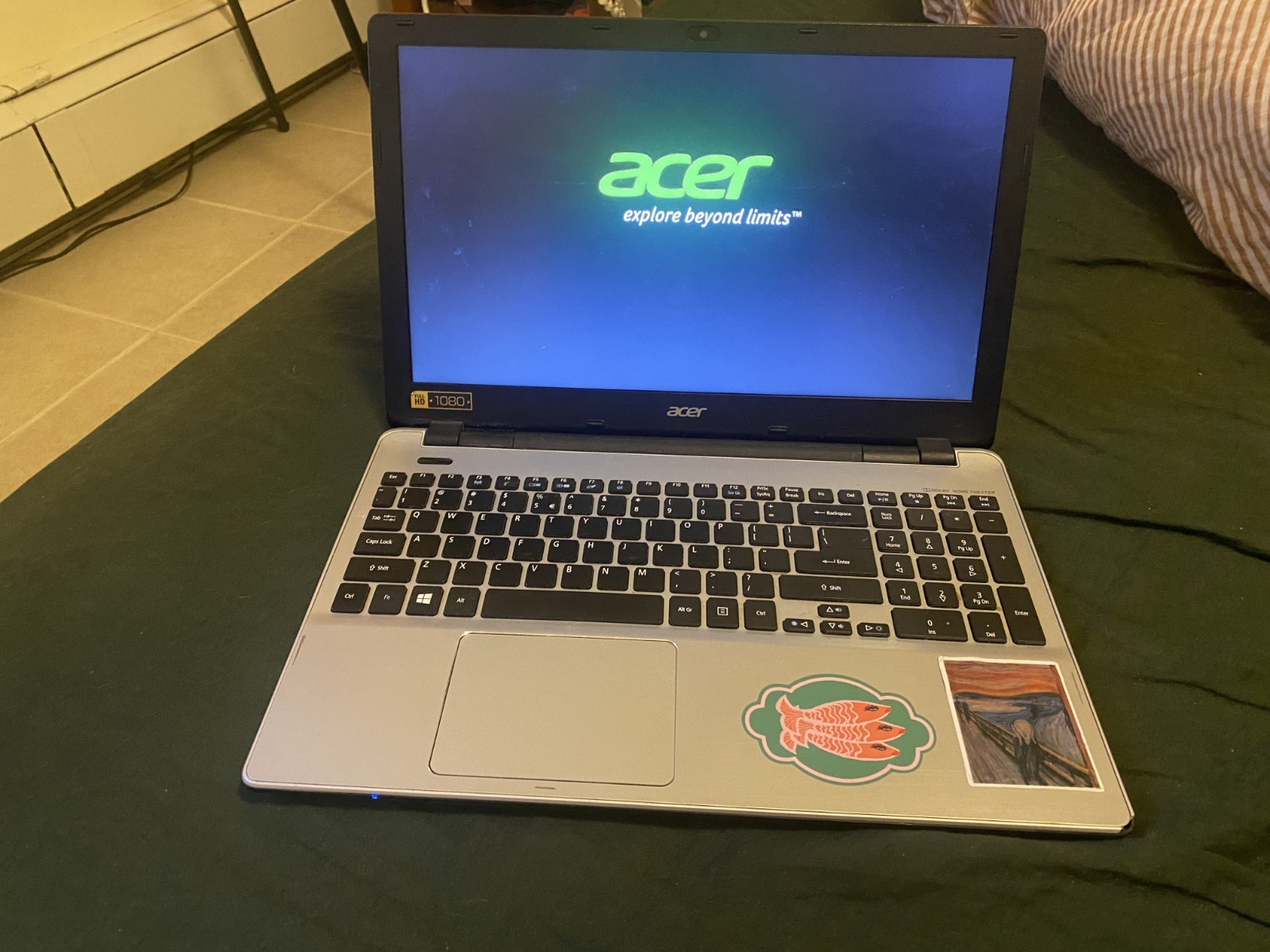 Intel(R) Core(TM) i5-4210U – No charger included