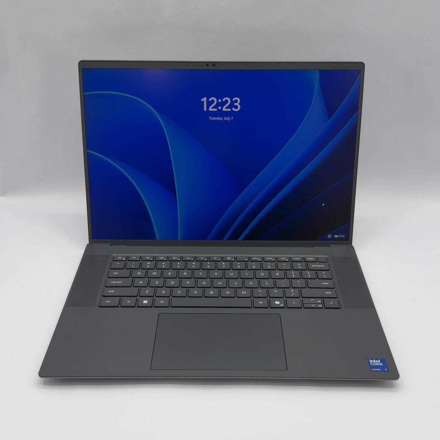 Dell Precision 5690 16″ Core Ultra 7 155H 3.8GHz 32GB RAM 1TB SSD RTX 1000 Ada