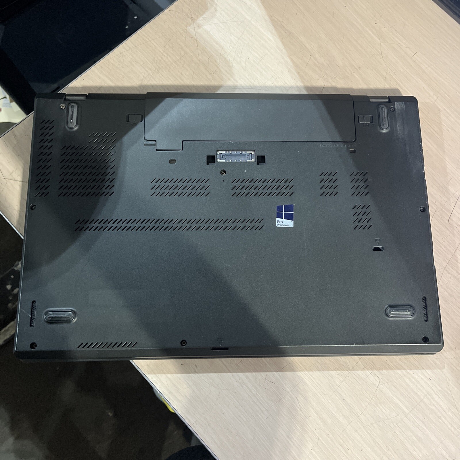 THINKPAD LENOVO T550 INTEL CORE I5-5600U 2.60GHZ 4GB RAM NO HD :