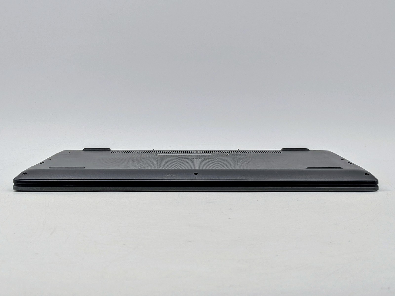 Dell Vostro 15 3510 15″ FHD I5-1035G1 256GB SSD 8GB W11P Webcam FP Reader