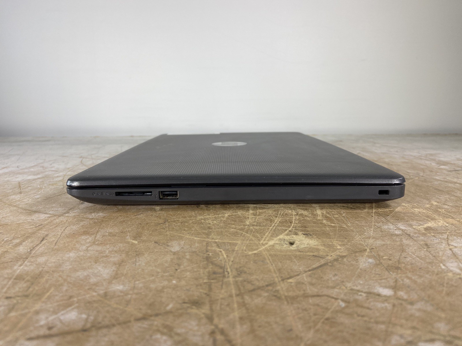 HP 250 G7 i5-1035G1 @ 1.00GHz, 16GB RAM, NO HDD/OS
