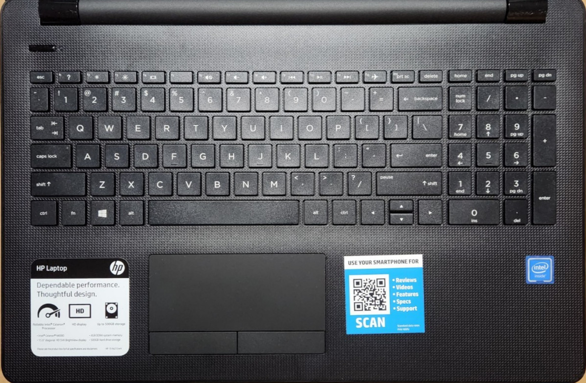 HP 15 bs212wm laptop notebook windows 10 with windows 11 upgrade showing