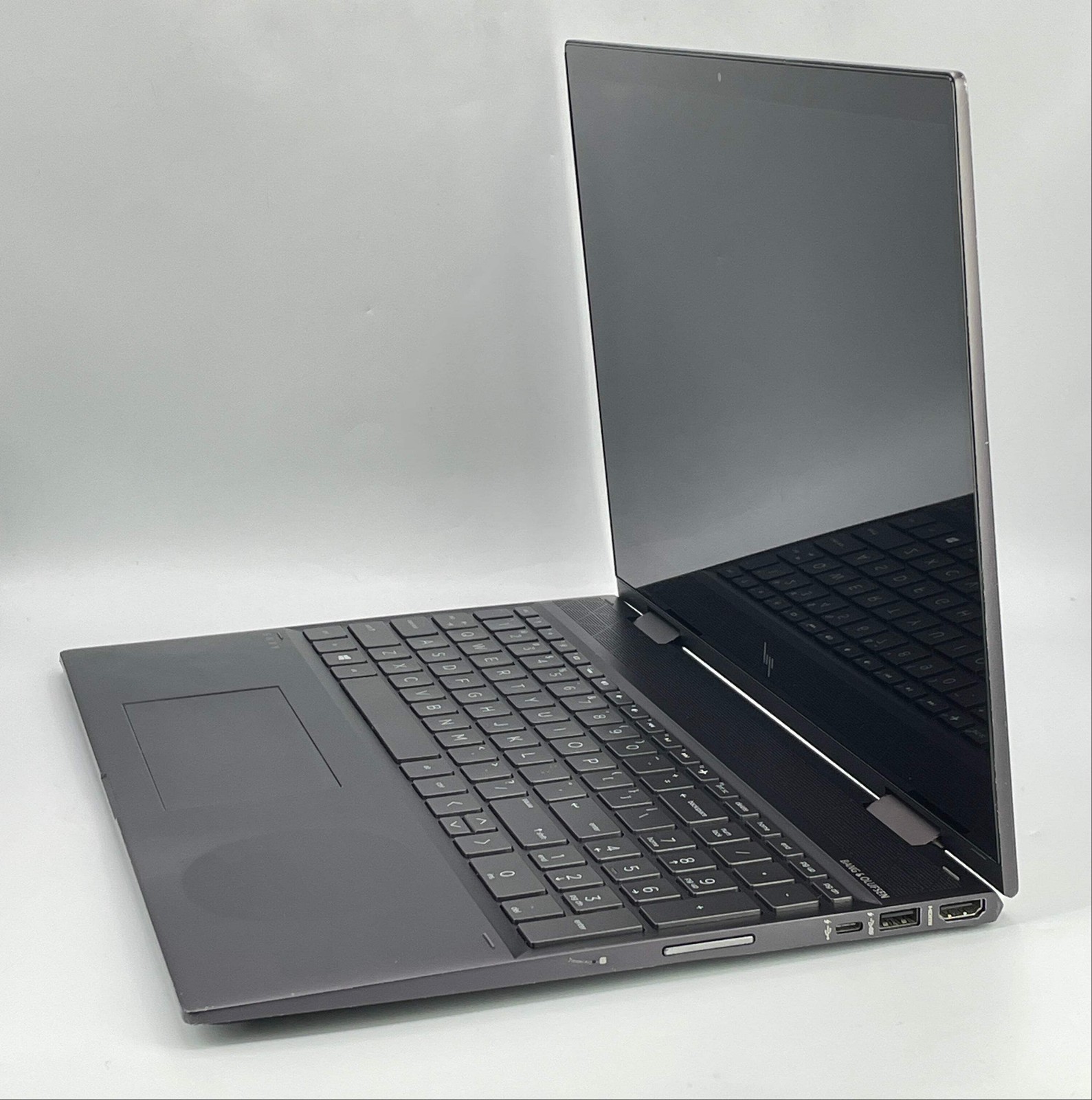 HP Envy x360 16-CP0053CL 15.6″ Ryzen 5 2500U 2.0GHz 8GB RAM 256GB SSD /Read
