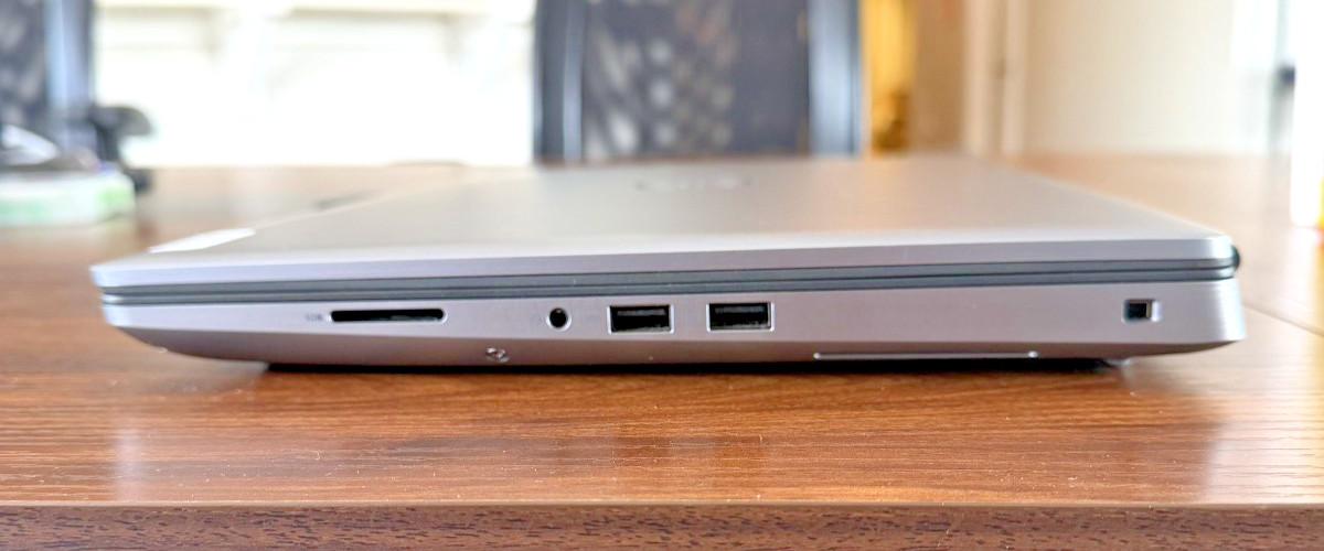 Dell Precision 7560 Intel(R) Core(TM) i9-11950H 32 GB RAM 1 TB SSD 15.6″