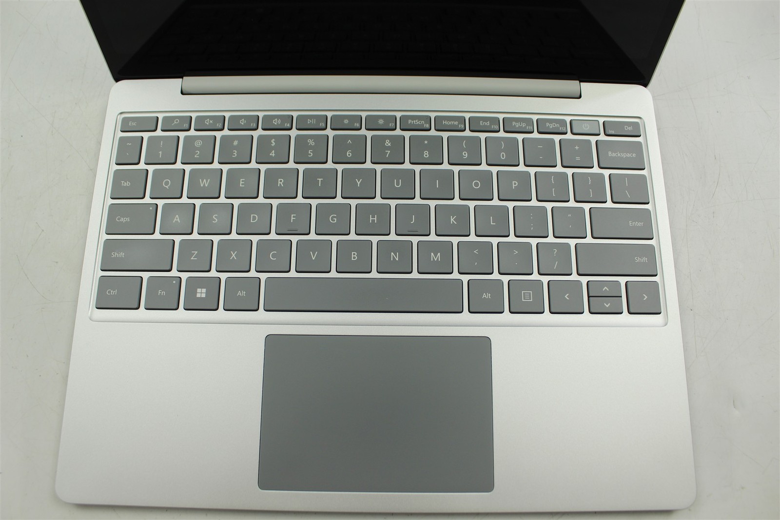 Microsoft Surface Laptop Go 2 2013 12.4″ i5-1135G7 256GB SSD 16GB RAM W11P