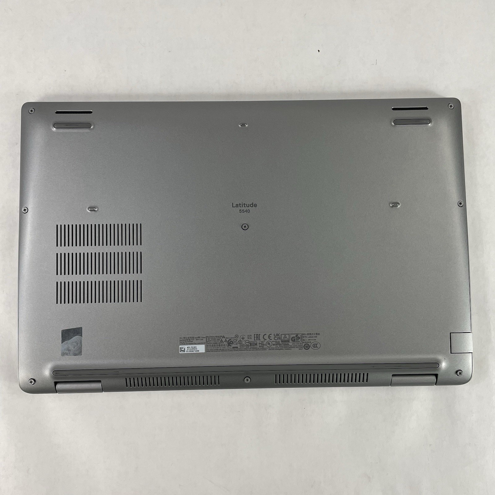 Dell Latitude 5540 15.6″ i7-1365U 4.75 GHz 8 GB RAM No SSD No OS Missing 9 Key