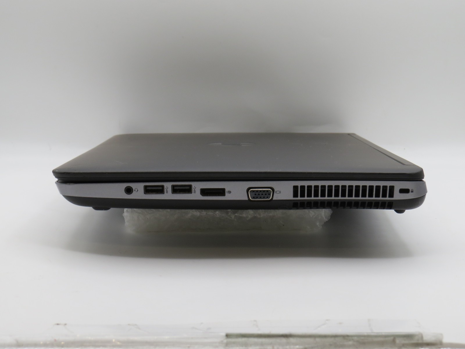 HP ProBook 650 G1 i7-4800MQ @ 2.7GHz 8GB DDR3 15.6″ display No HDD/OS/AC
