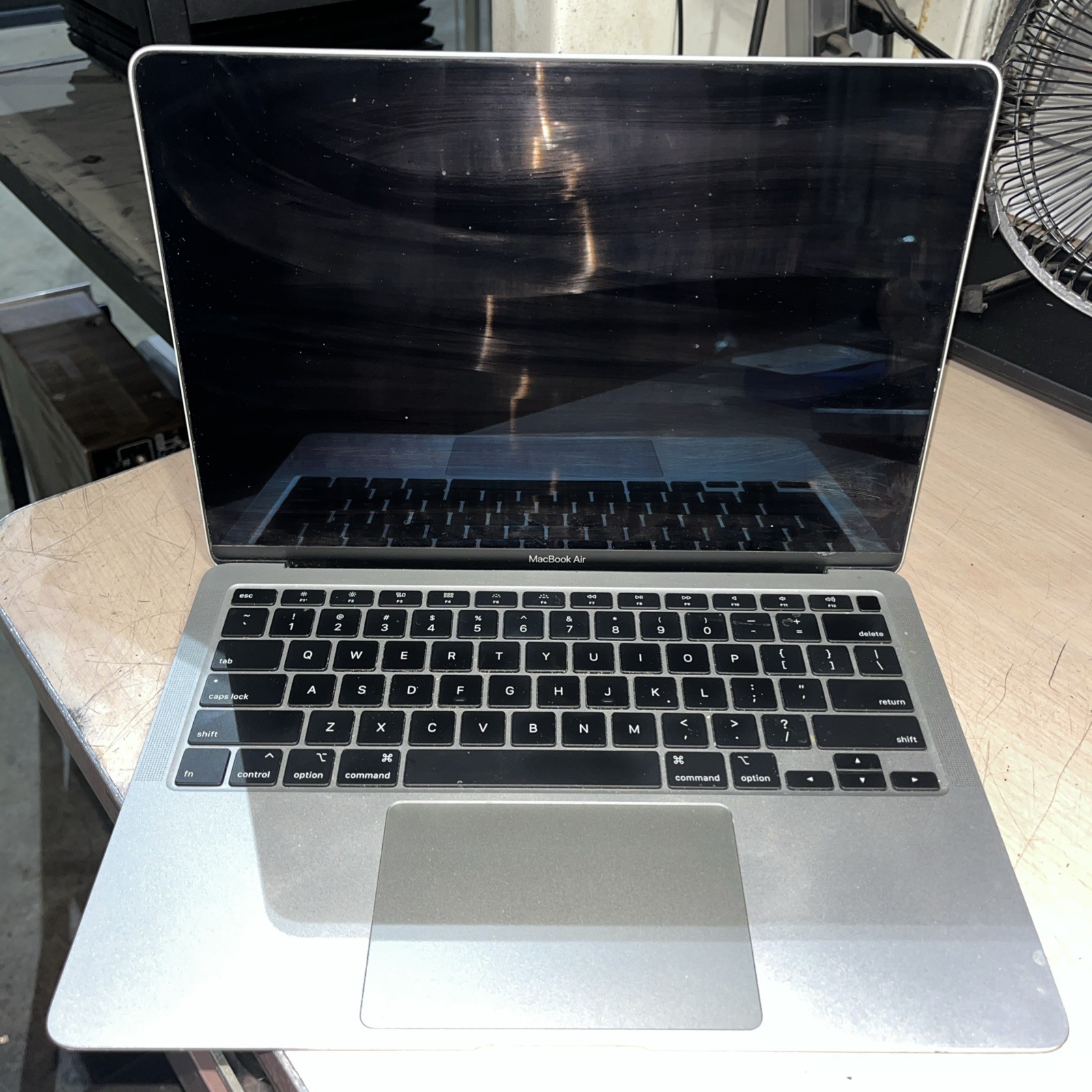APPLE MACBOOK AIR 13″ SCISSOR, 2020 CORE I3-1000NG4 1.1GHZ 256SSD ;