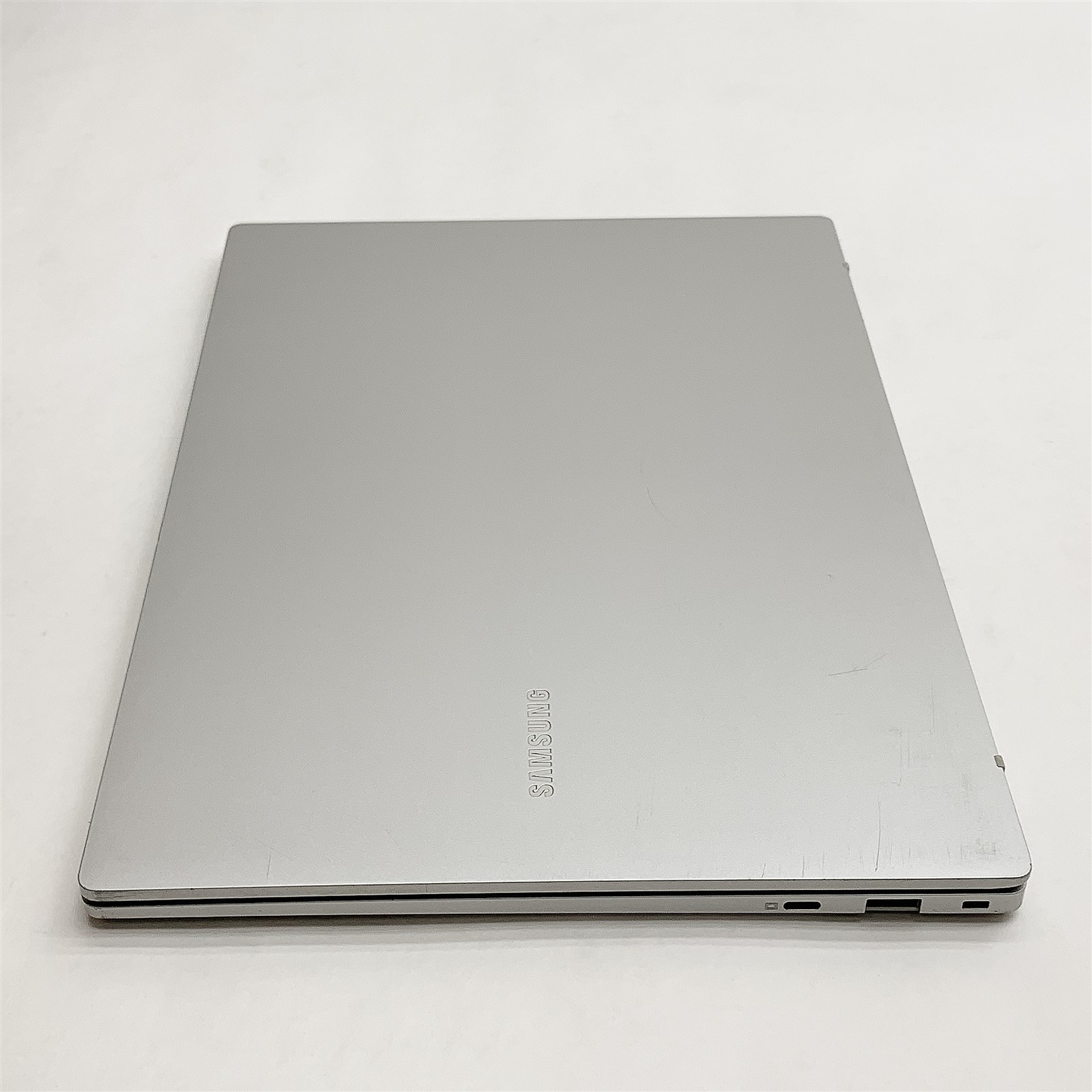 Samsung Galaxy Book Go Snapdragon 7c Gen 2 2.55GHZ 14″ FHD 4GB 64GB Windows 10