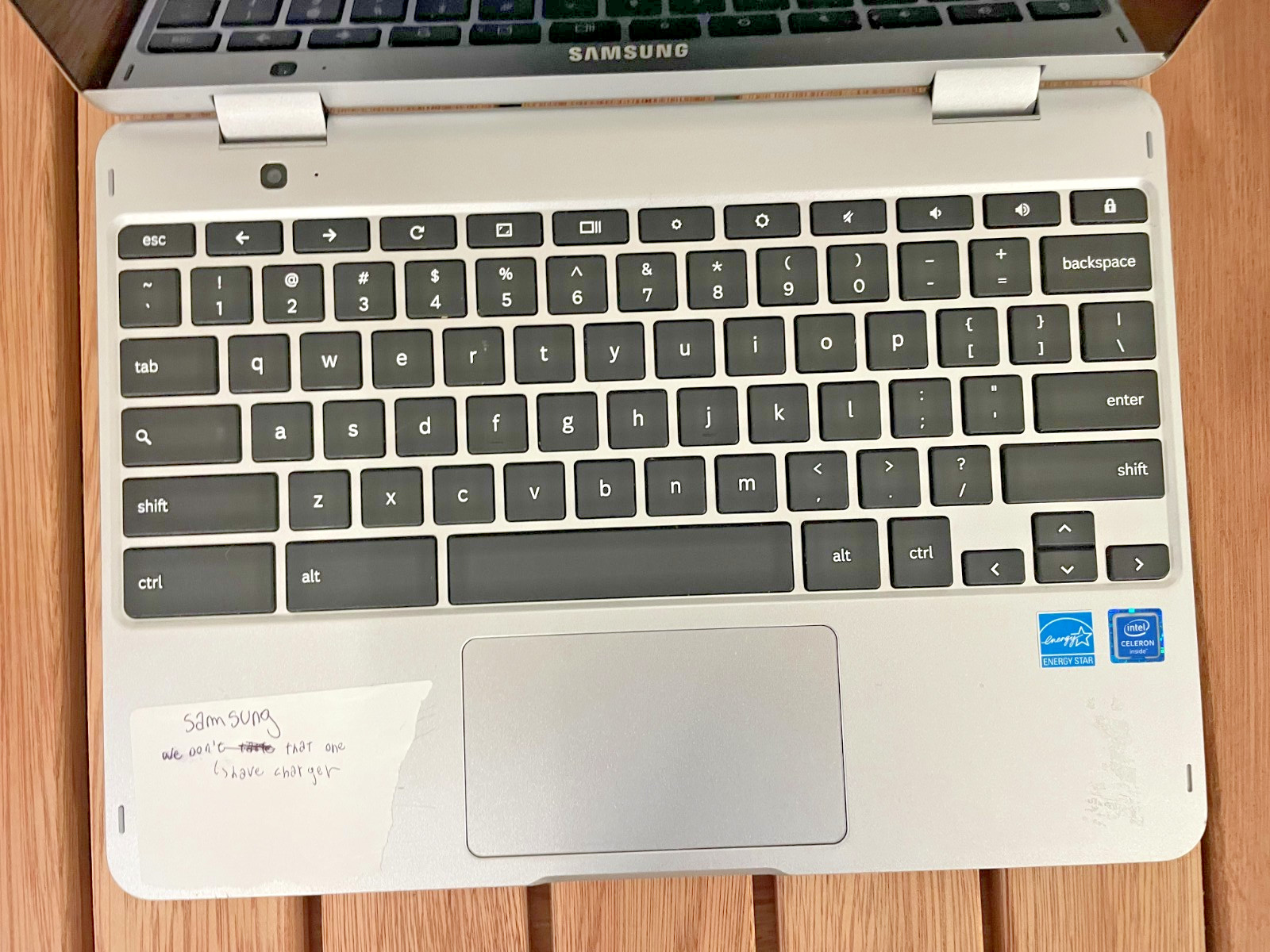 Samsung Chromebook Plus V2 2-in-1 4GB 64GB 13MP 12.2″ XE520QAB-K03US for parts
