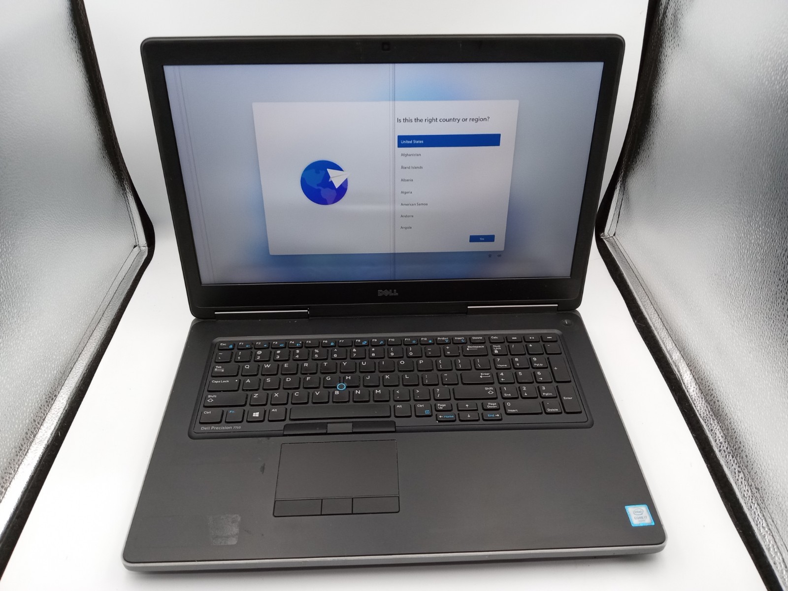 Dell Precision 7710 17″ Laptop i7-6820HQ 16GB 512GB SSD Win11 W5170M – READ -RR