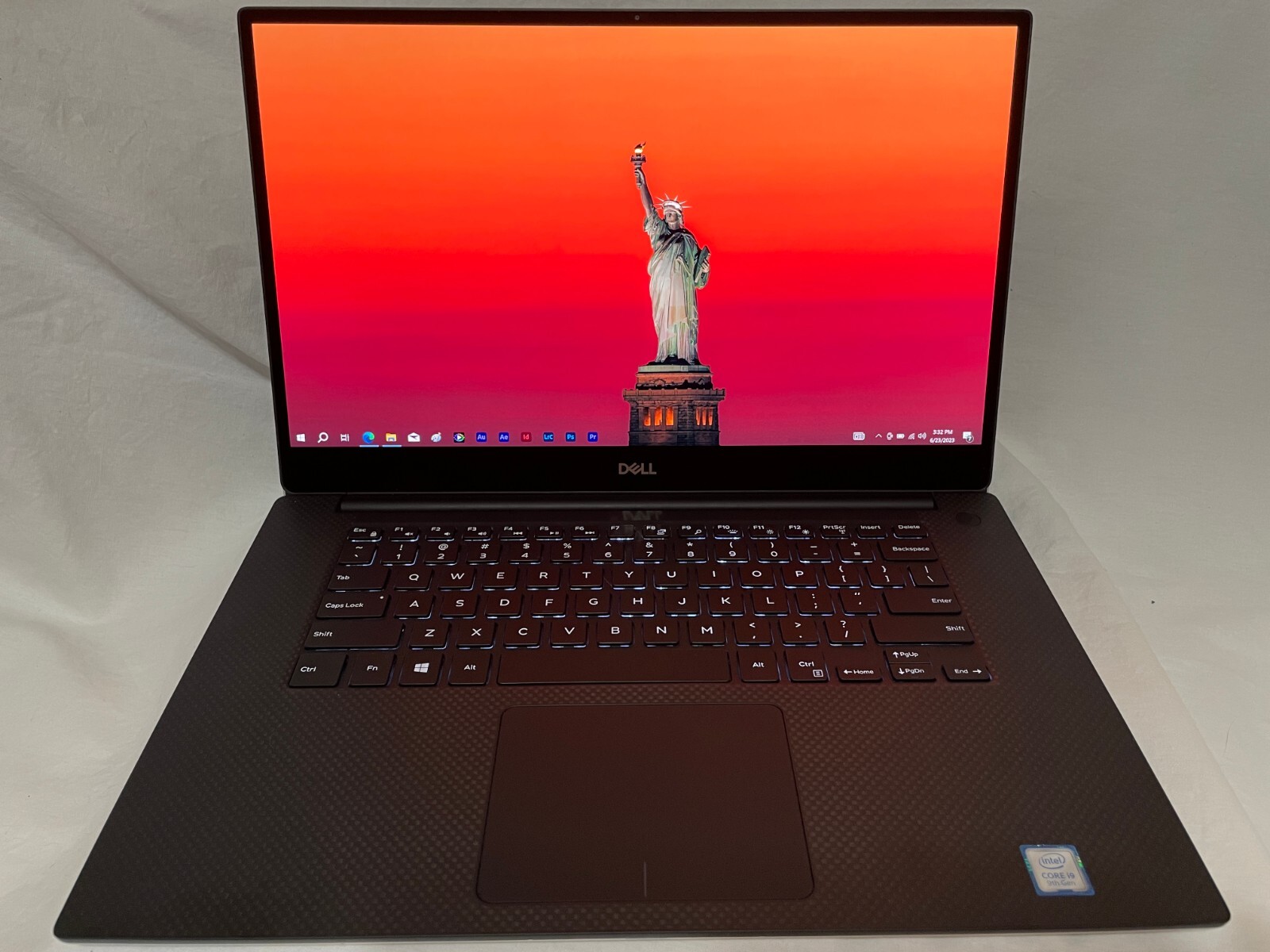 Dell XPS 15 7590 | i9-9980HK | 4K UHD OLED | 64GB | 1TB