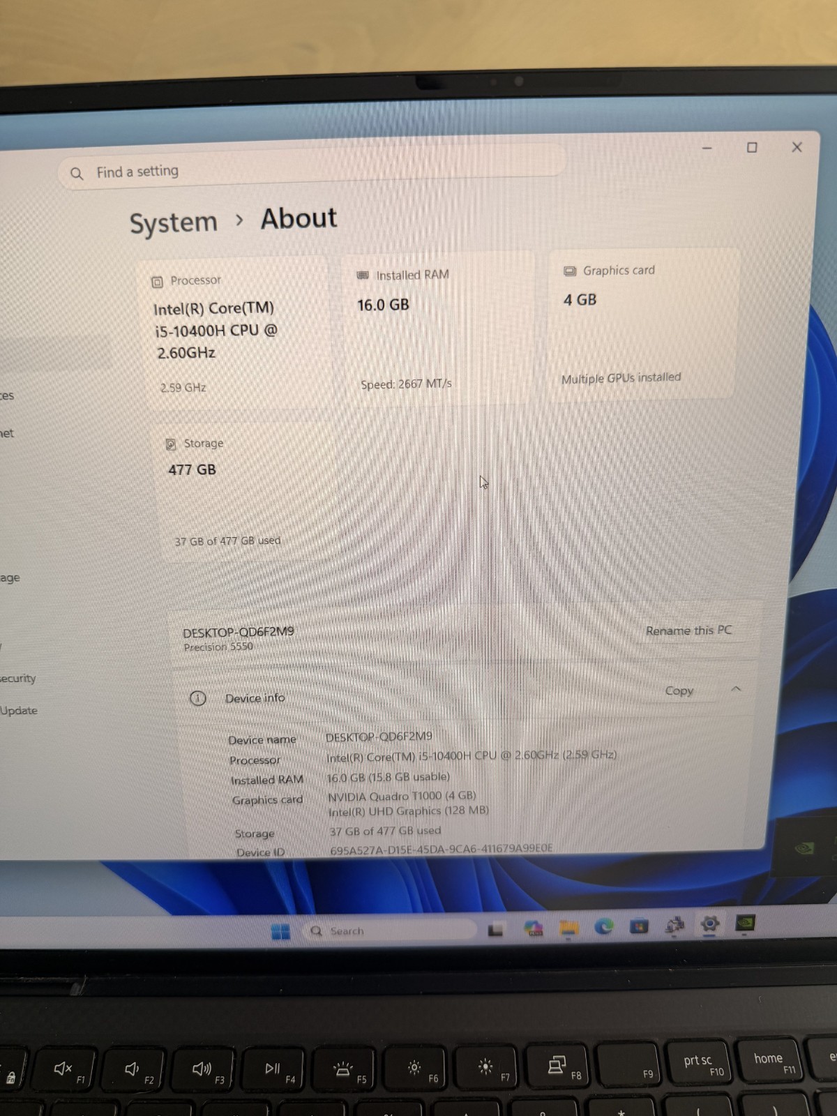 Dell Precision 5550 15.6″ i5-10400H 16GB RAM 512GB SSD Quadro T1000 Win 11 READ