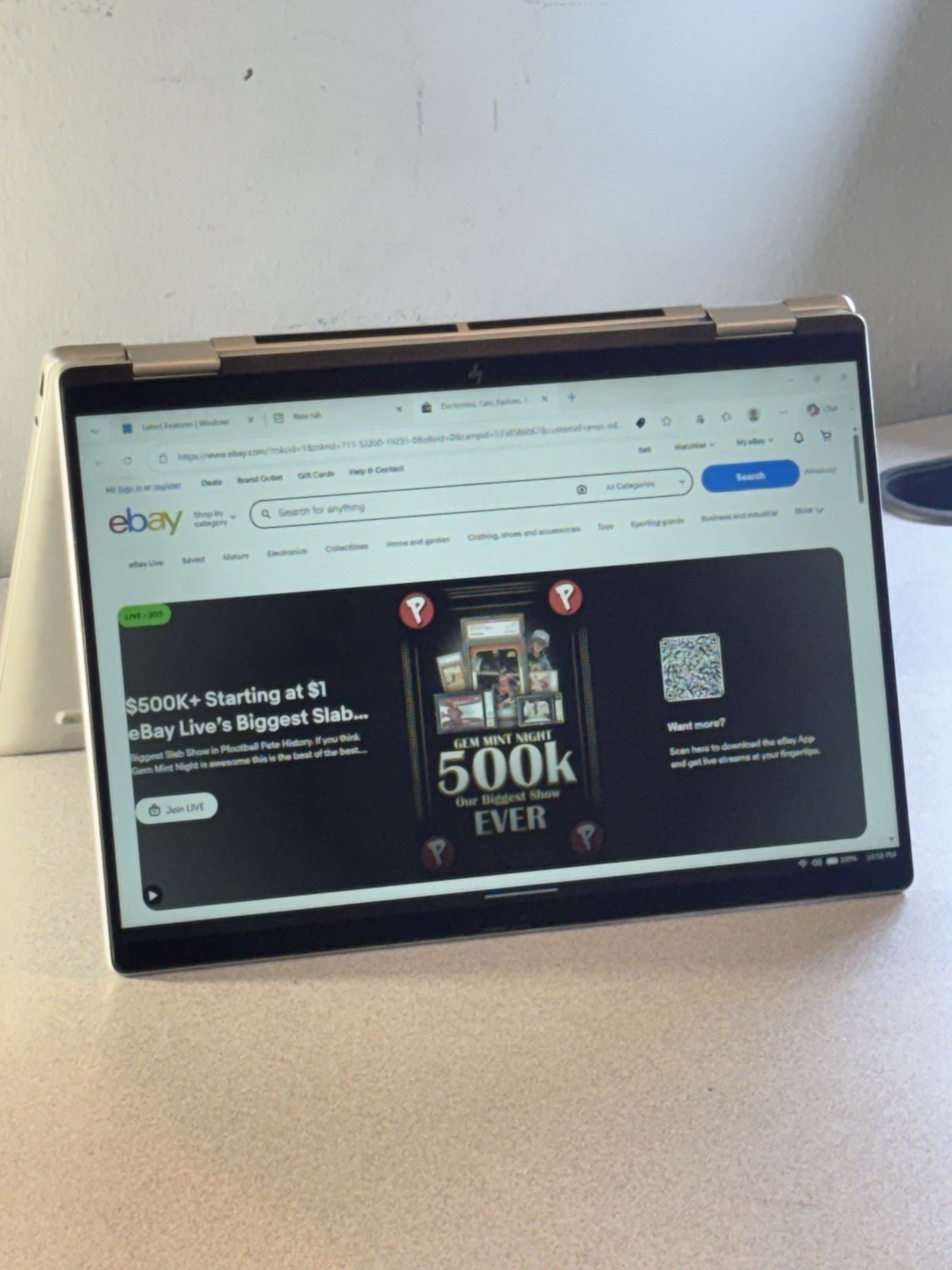 HP Envy X360 2-in-1 14| Ryzen 5 8650HS Radeon 760M Gr 16GB RAM 512GB SSD Touchs