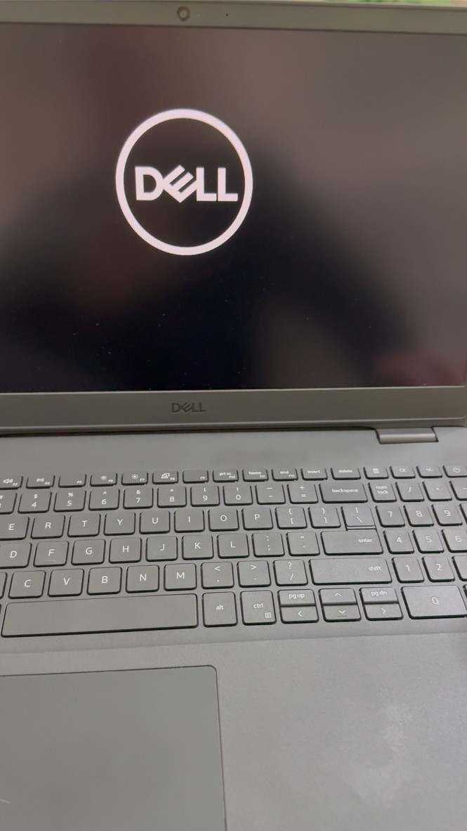 Dell Inspiron 3501 i5 15.6” Touchscreen Laptop 2019 16GB RAM 1TB SSD Windows 10P