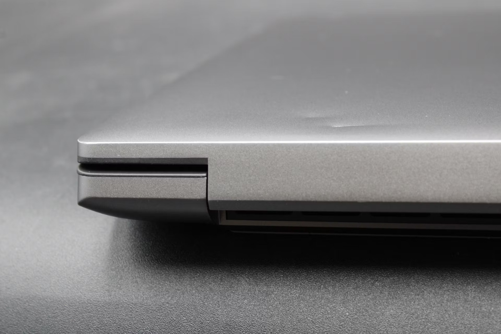 Dell Precision 5680 Used 16″ (i7-13800H-32GB-512GB NVMe)