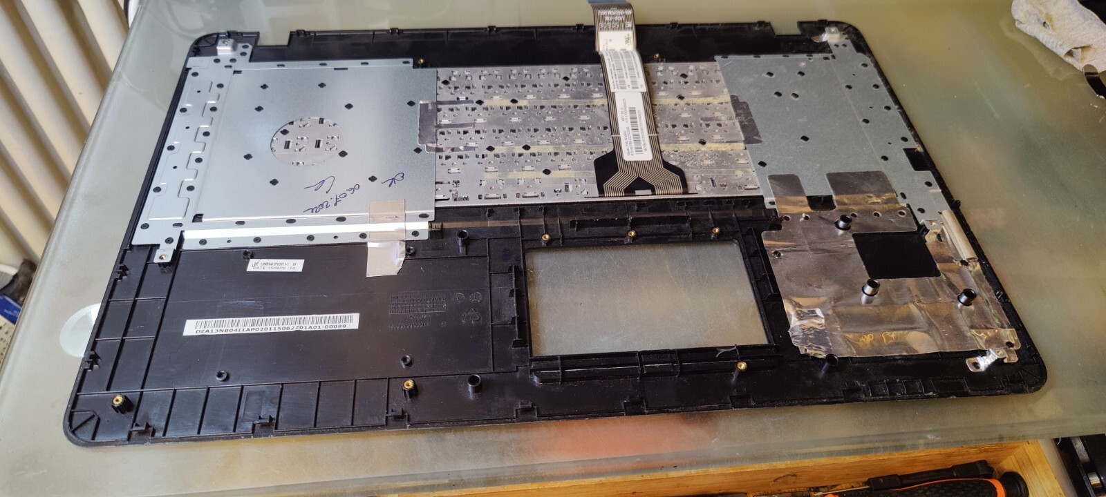 ASUS X751 K751 R752 F751 TOP BODY PALMREST 13NB04I1P05011 13NB04I1AP0201