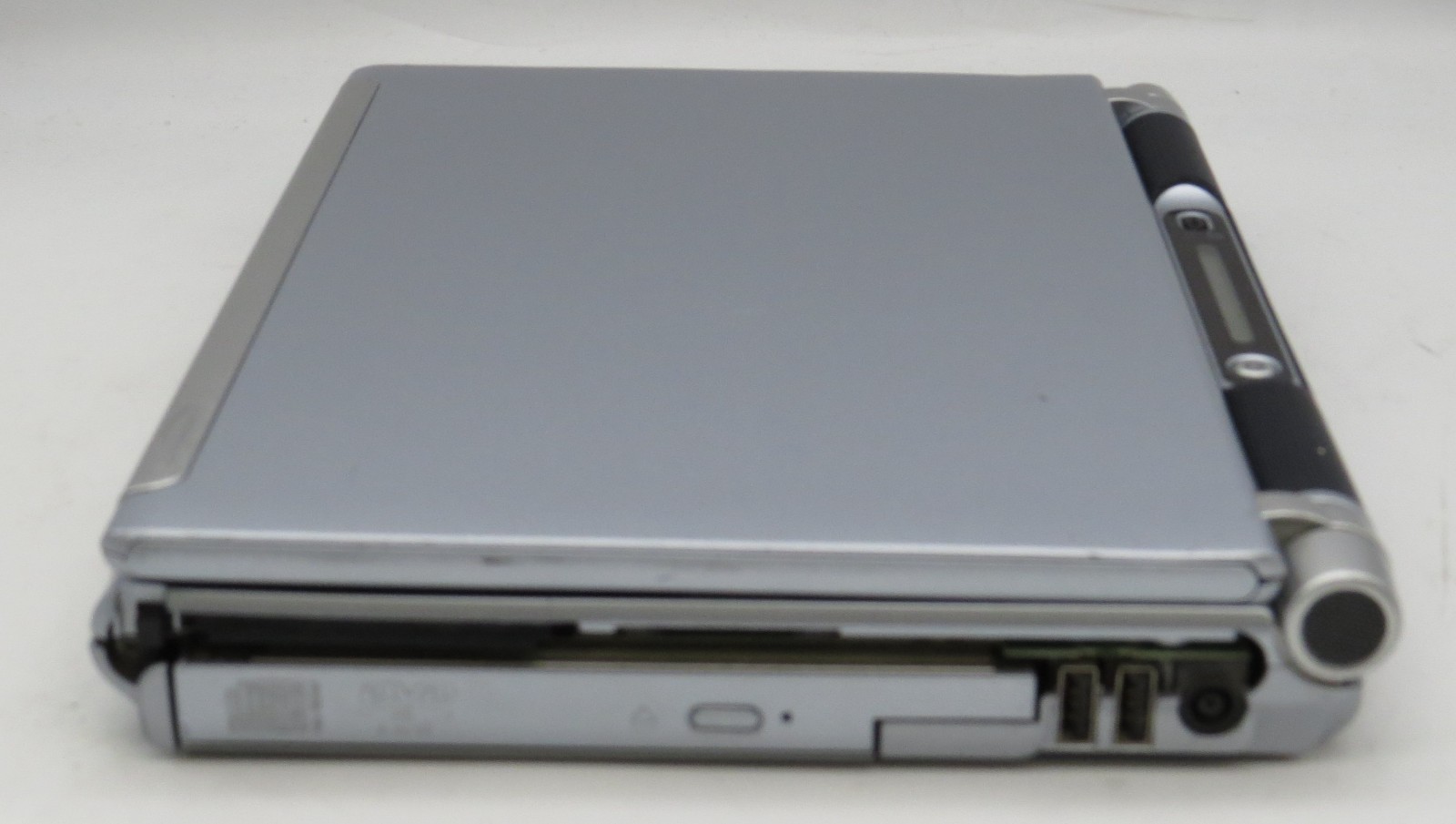 Fujitsu LifeBook P Series | Pentium-M ULV753 @1.2 | 256MB | No HDD/OS *PARTS*