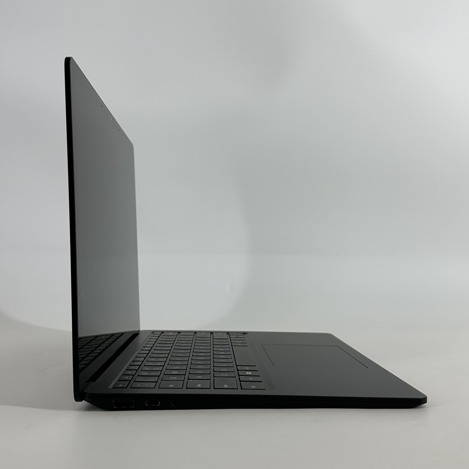 Microsoft Surface Laptop 4 13.5 Black 2K TOUCH i7-1185G7 3.00GHz 16GB 256GB SSD