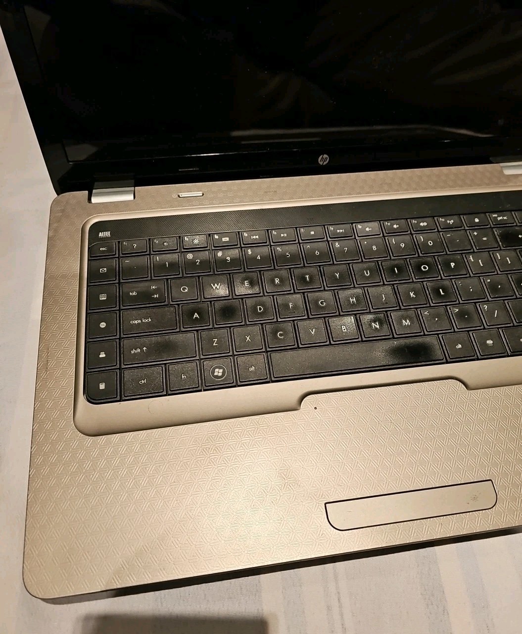 FOR parts or repair HP G62 Notebook. no power supply as pictured