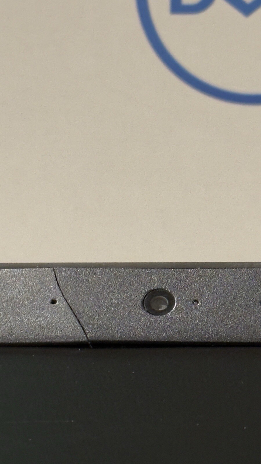 Dell Inspiron 5565 AMD A9 7th Gen. Dell Adapter 45W. No RAM, No HDD See Pictures