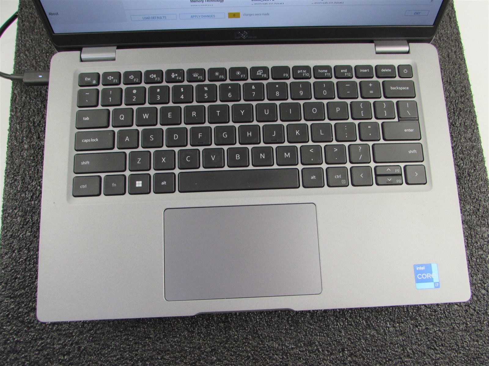 DELL LATITUDE 5430 1920X1080 FHD CORE I7-1265U 512GB SSD 16GB RAM NO O.S