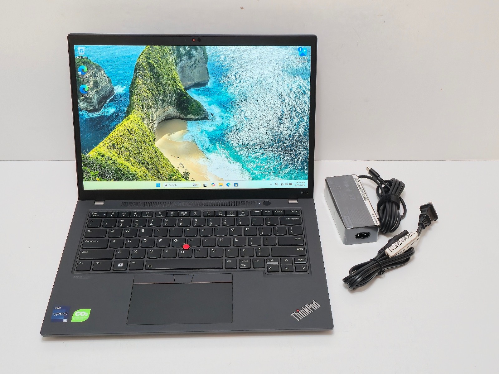 Lenovo ThinkPad P14S Gen 3 Intel i7-1280P 48GB RAM 1TB SSD T550 Touchscreen