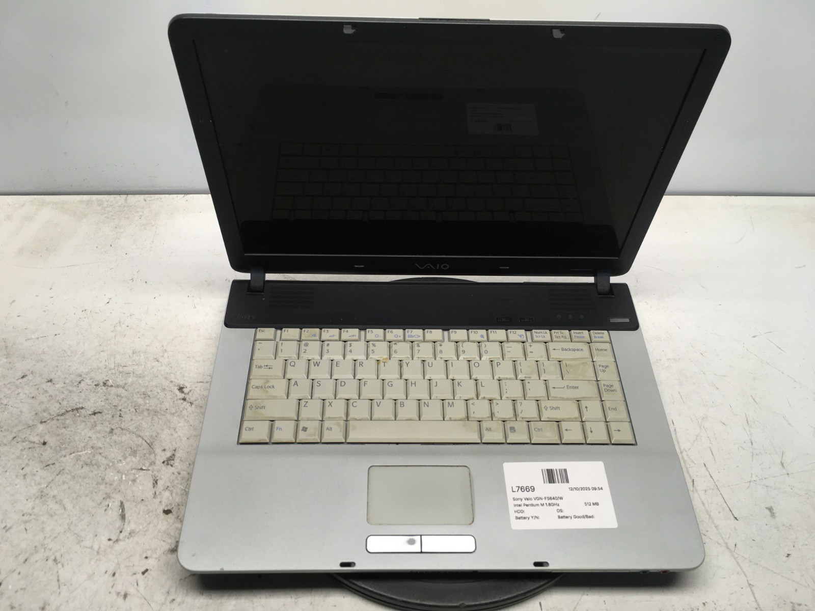 Sony Vaio VGN-FS640/W Intel Pentium M 1.6GHz 512 MB NO HDD