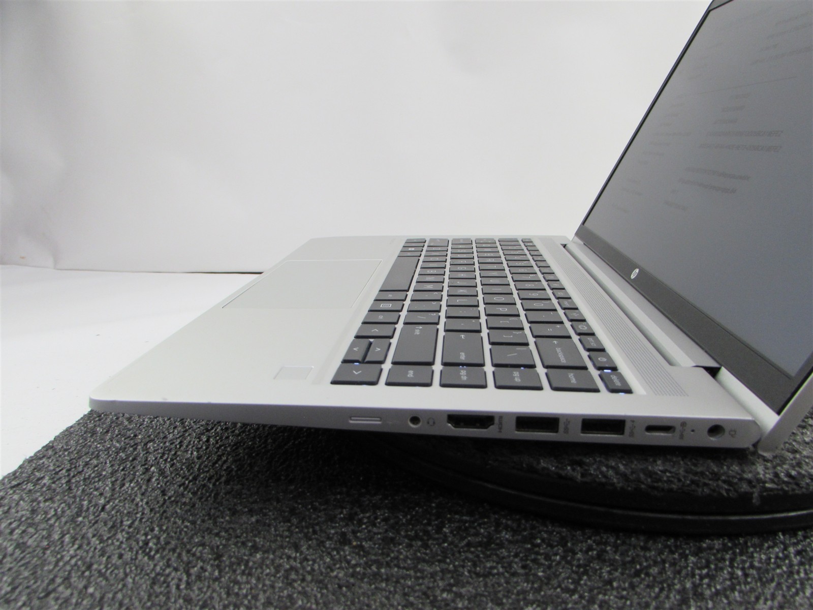 HP PROBOOK 445 (G9) FHD AMD RYZEN 5 5625U 512GB SSD 16GB RAM AMD GPU NO O.S