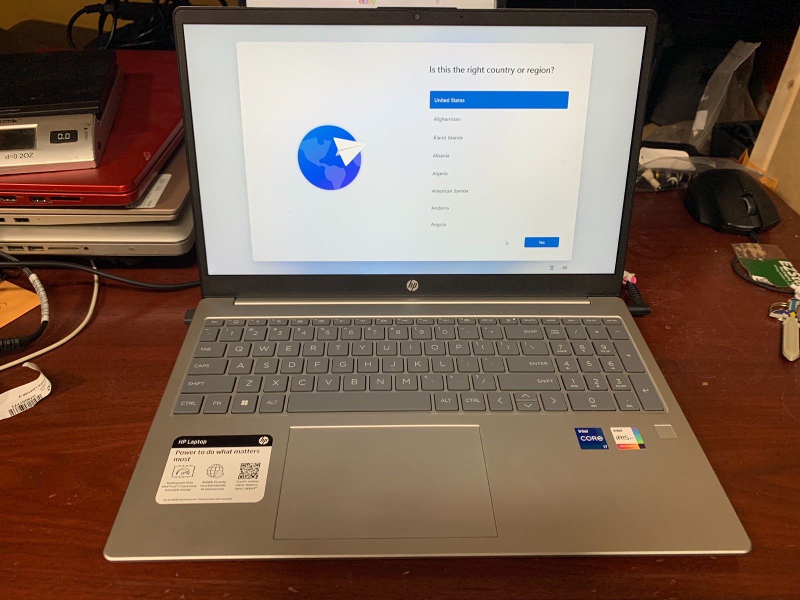 HP 15-fd0182wm Laptop i7-1355U 16GB 1TB SSD 15.6″ FHD Iris Xe Win11 Silver