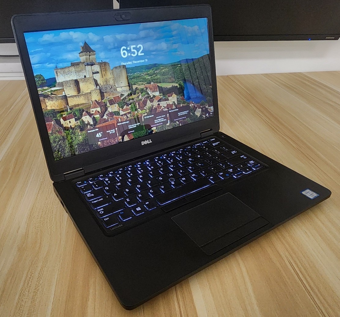 Dell Latitude 5480 I7-7820HQ @ 3.90GHz, 16GB RAM, 500GB SSD W11 PRO Touch