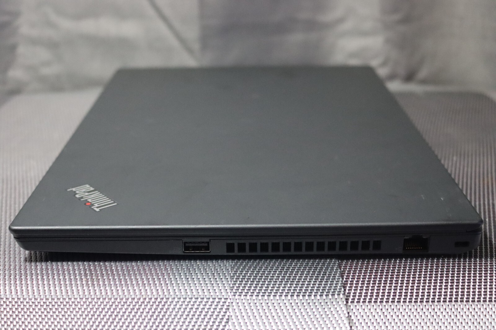 Lenovo Thinkpad T490 14 in (SSD,Intel Core i5 8th Gen.)
