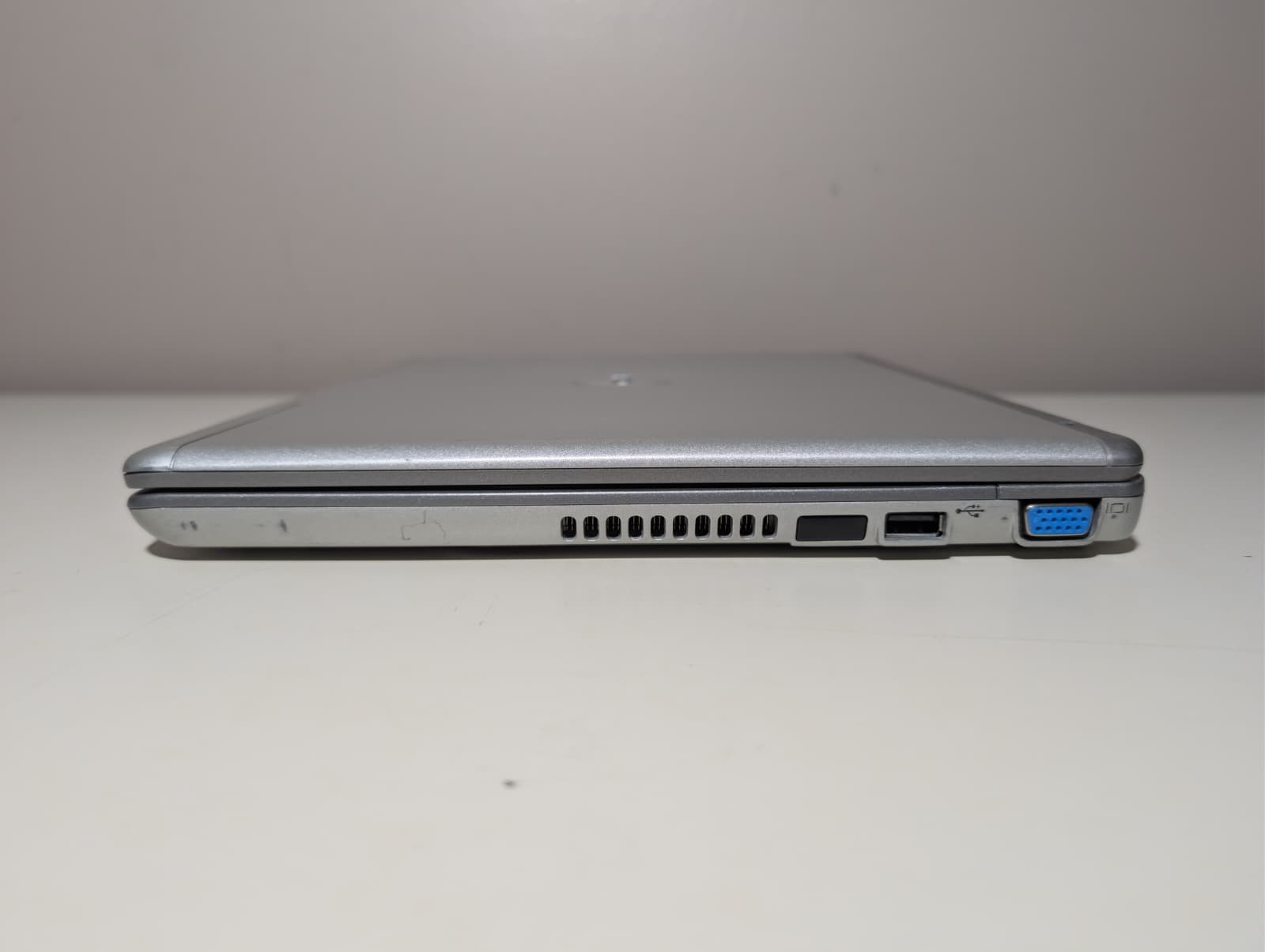 Dell Latitude X300 | Pentium M 1200 640MB RAM 60GB HDD | Windows 98 SE