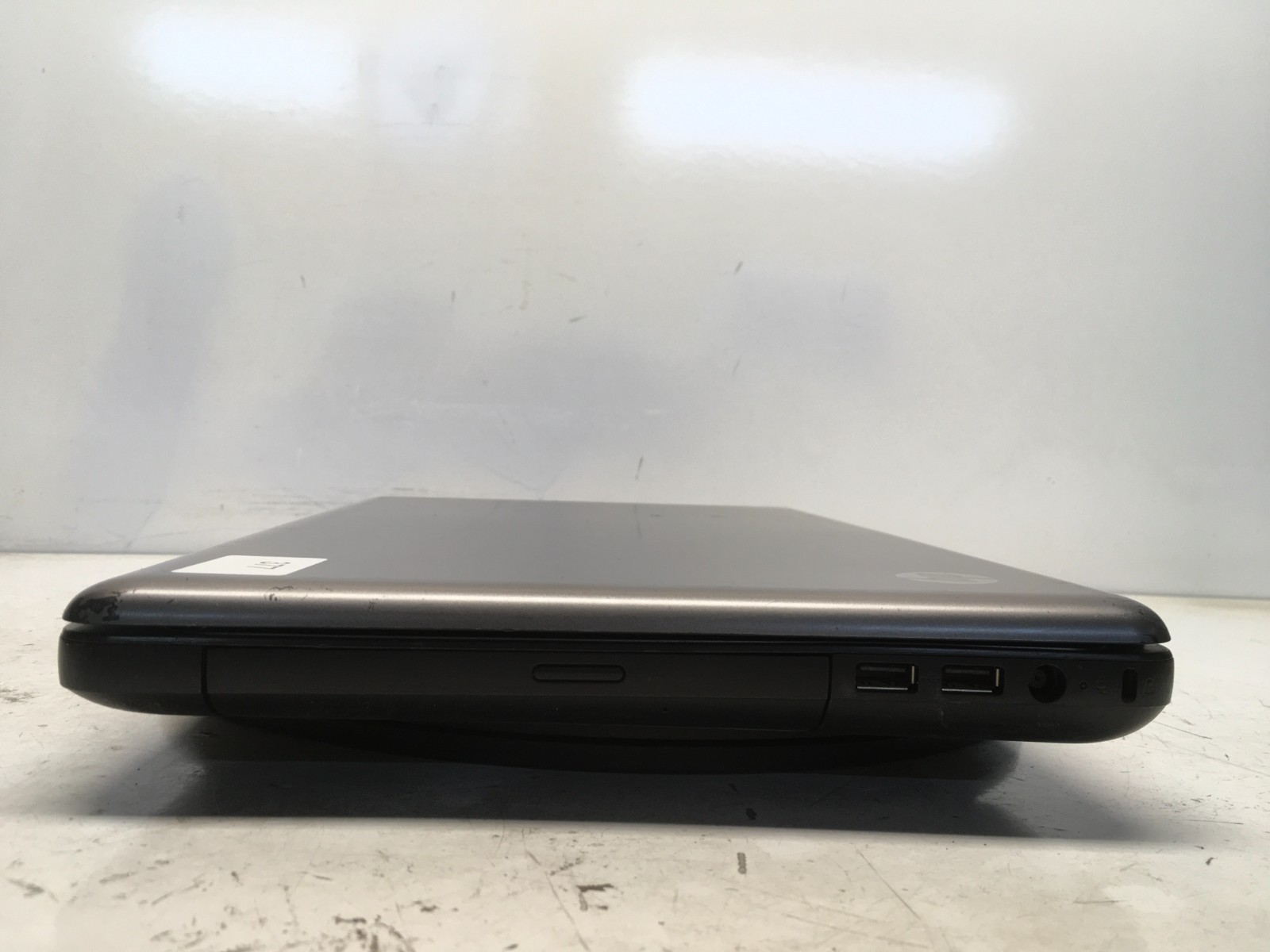 HP 2000-299WM Intel Celeron Dual-Core T3500 2.1GHz 3 GB NO HDD