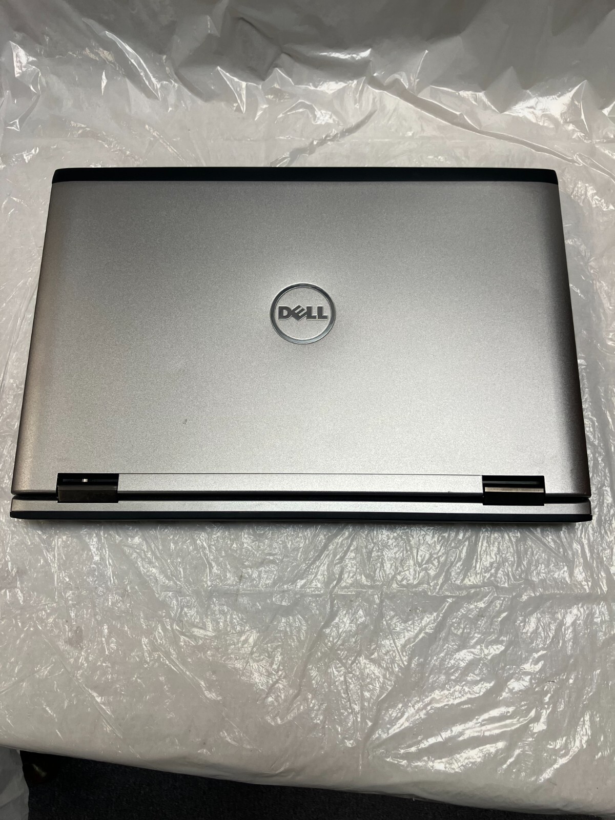 Dell Vostro 3550 15.6″ Intel Core i3-2330M 2.20GHz 2 GB RAM 250GB HDD FOR PARTS