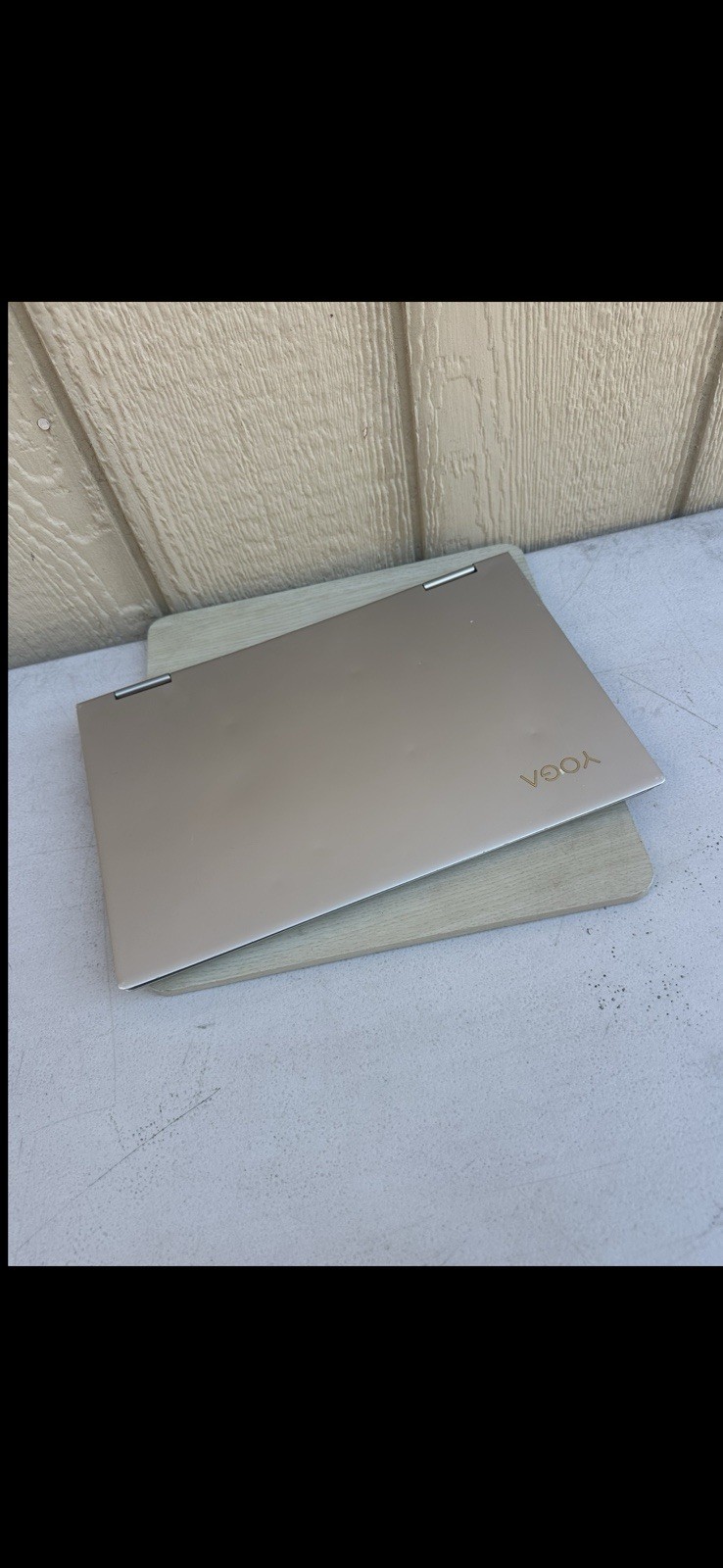 Lenovo Yoga C740-14IML 14″ Intel Laptop Corner Cracked Screen As Is Untested