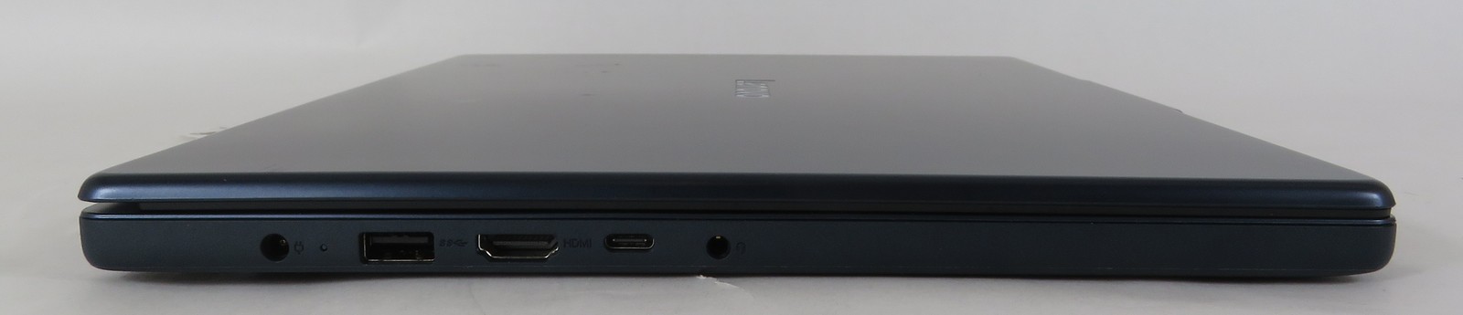 Lenovo IdeaPad Slim 3 15AHP10 RYZEN 7 8840HS 3.3GHz 780M 16GB 512GB Win11H
