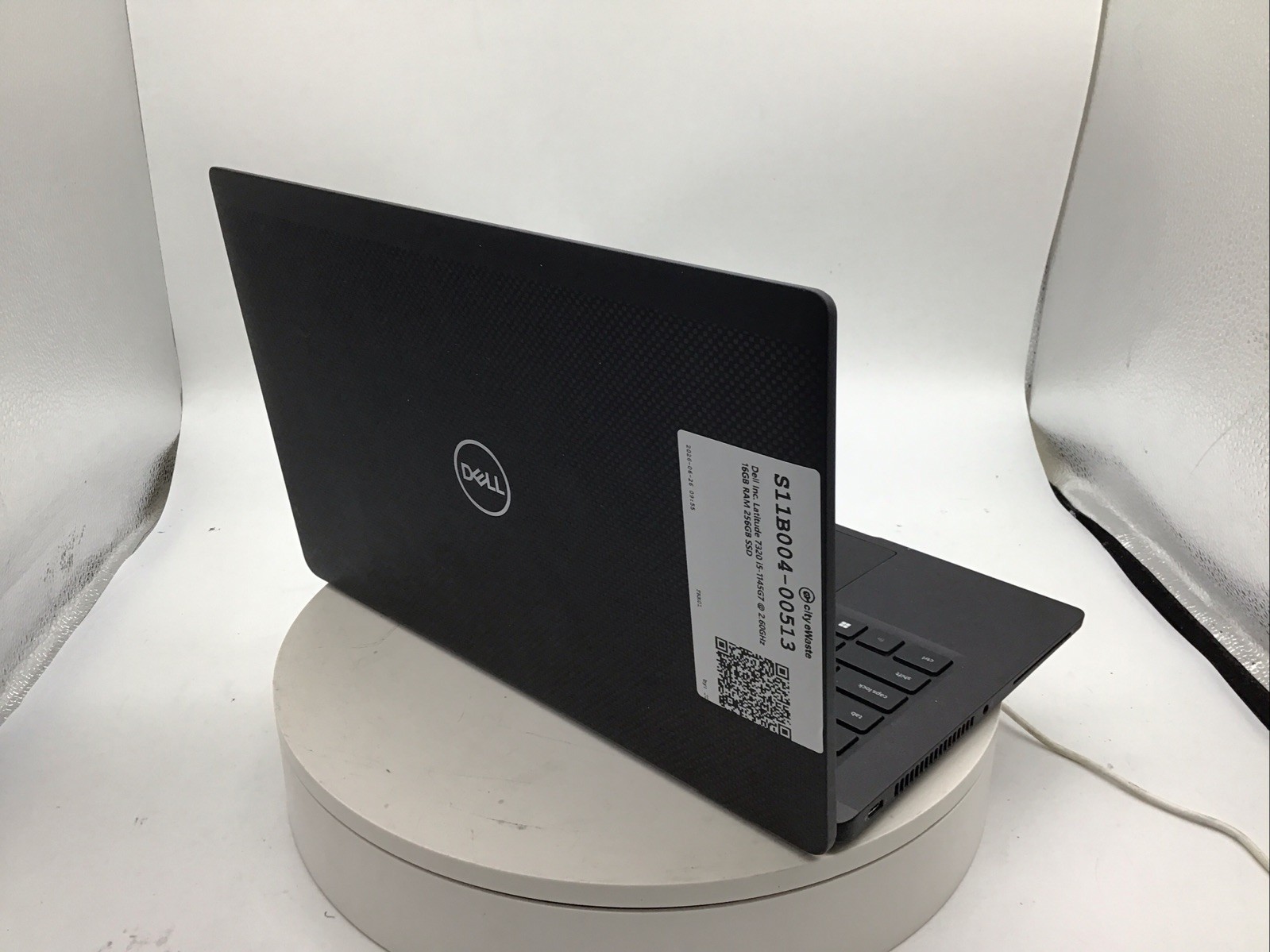 Dell Latitude 7320 13.3″ Laptop i5-1145G7 16GB RAM 256GB SSD Windows 11 Pro Used