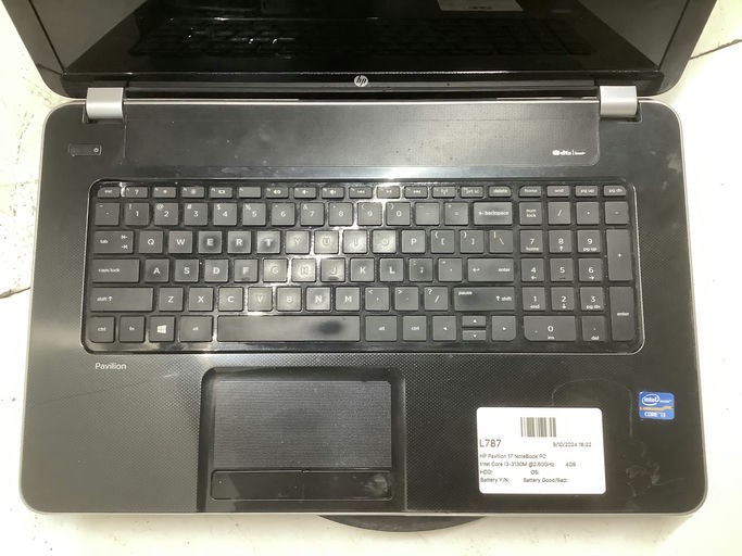 HP Pavilion 17-e117dx Intel Core i3-3130M 2.60GHz 4GB NO HDD No Batt