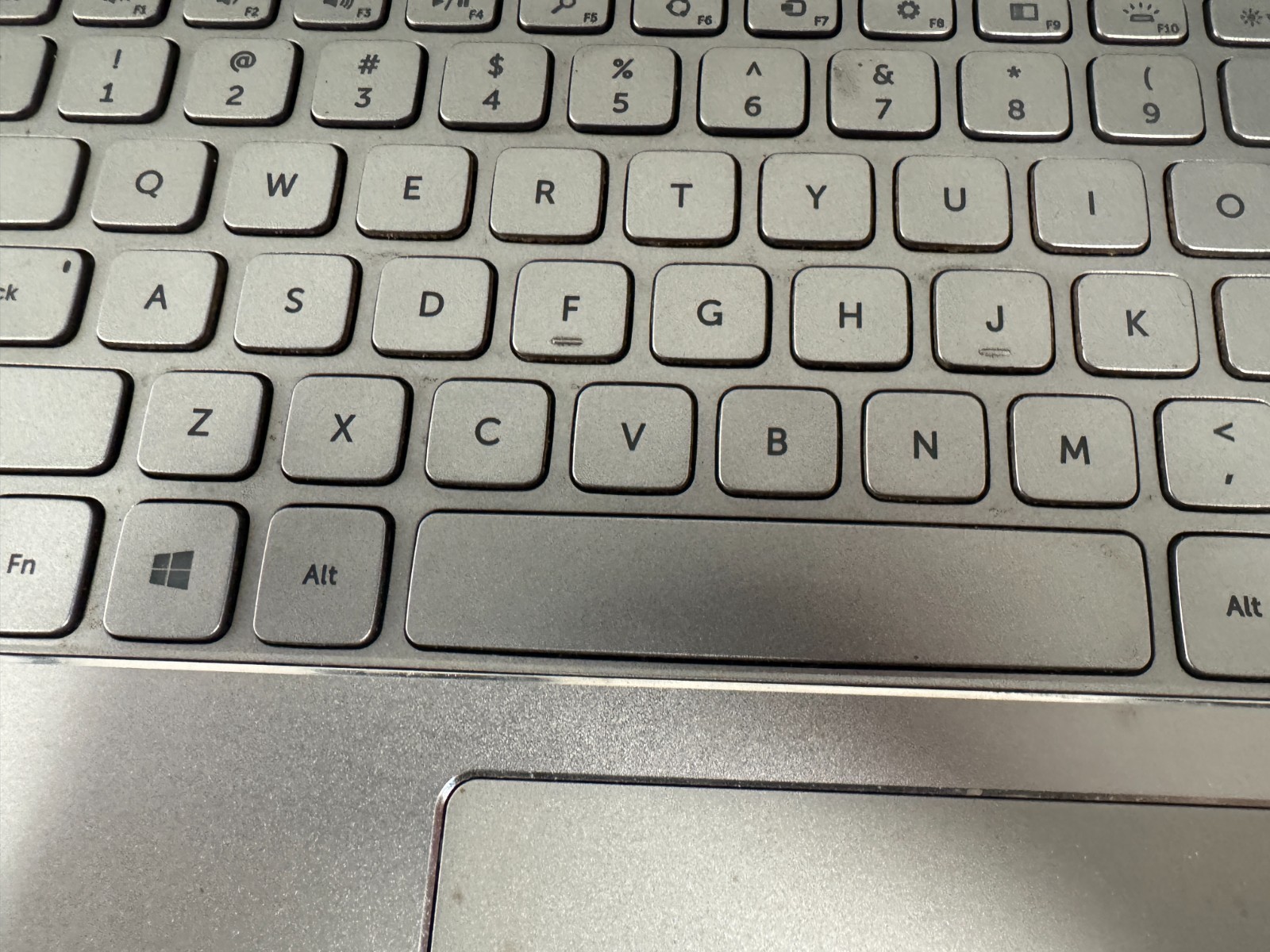 Dell Inspiron 15 7537 | i5-4200U NO HDD NO BATTERY | NO RAM | FOR PARTS laptop